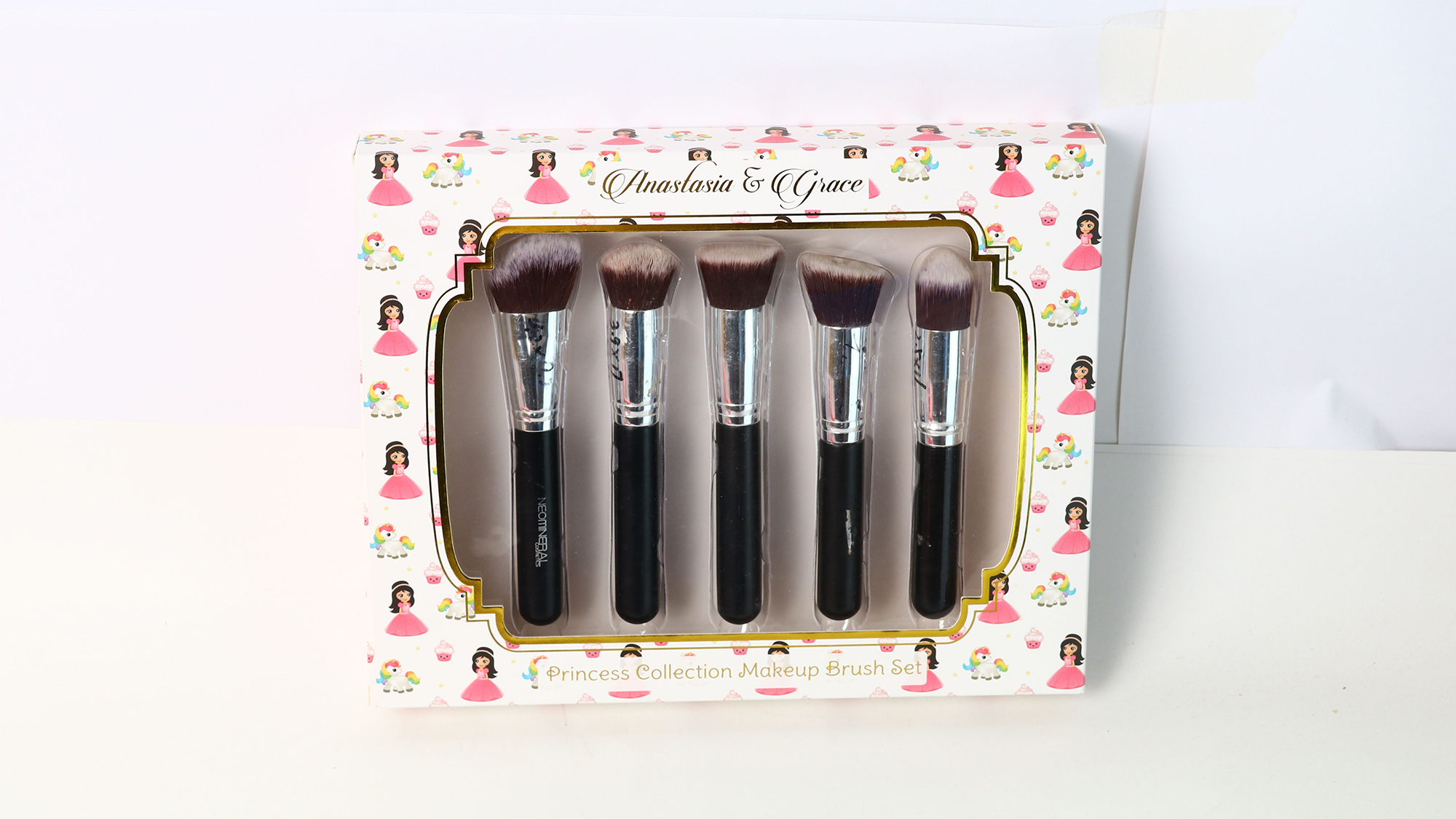 Cosmetic brush packaging box