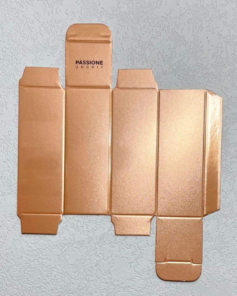 Gold paper box